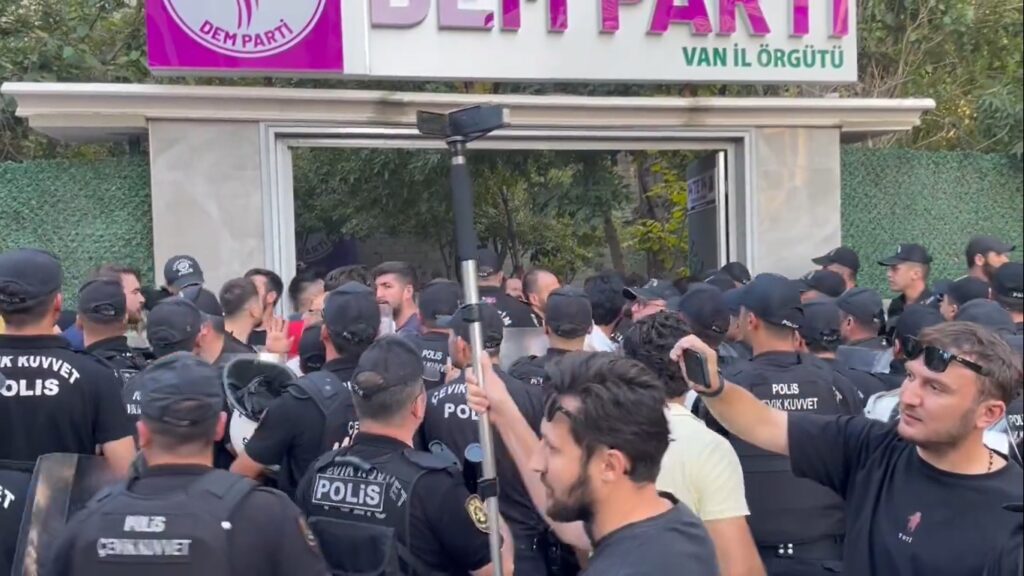 dem parti