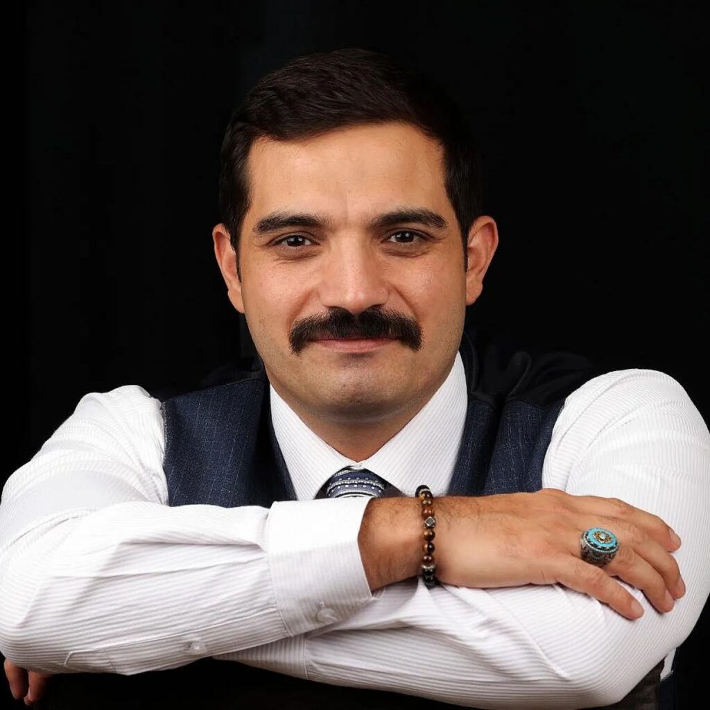 sinan ateş