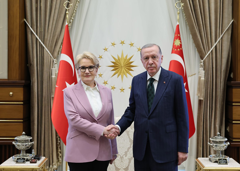 meral akşener